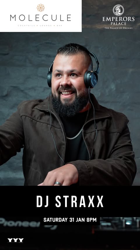 DJ Straxx