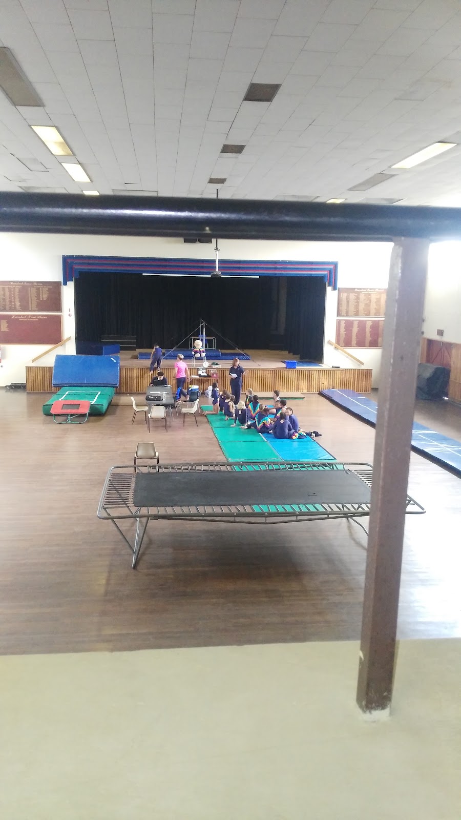 Fanie Theron Primary School