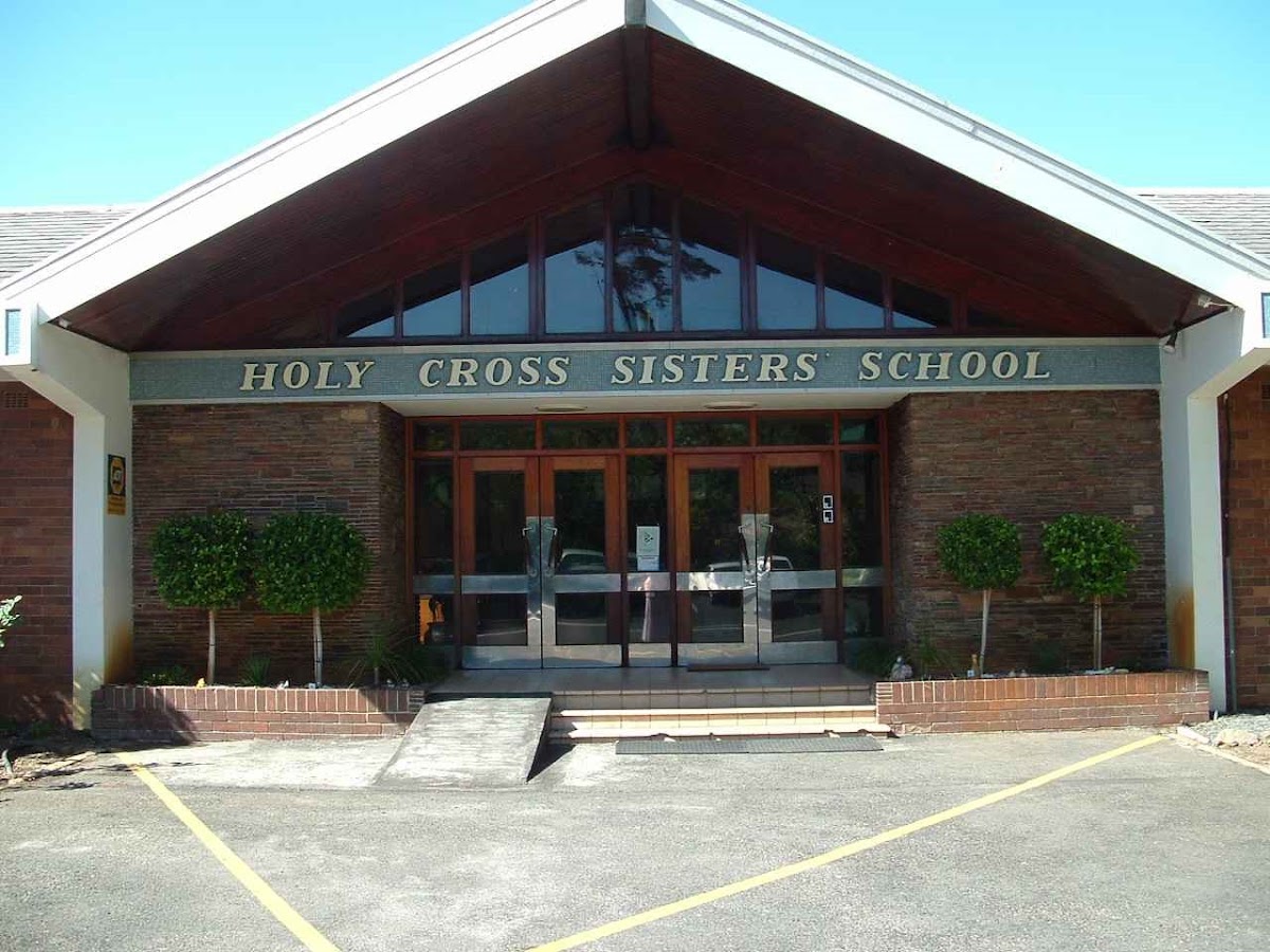 Holy Cross Sisters' School - Hall