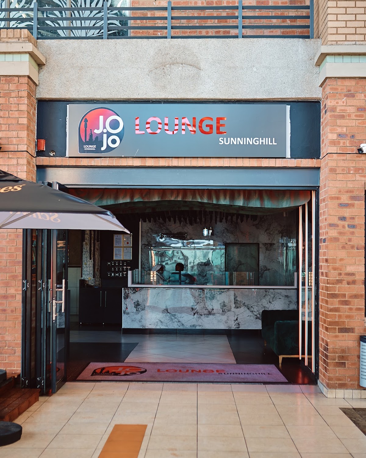 JOJO LOUNGE SUNNINGHILL