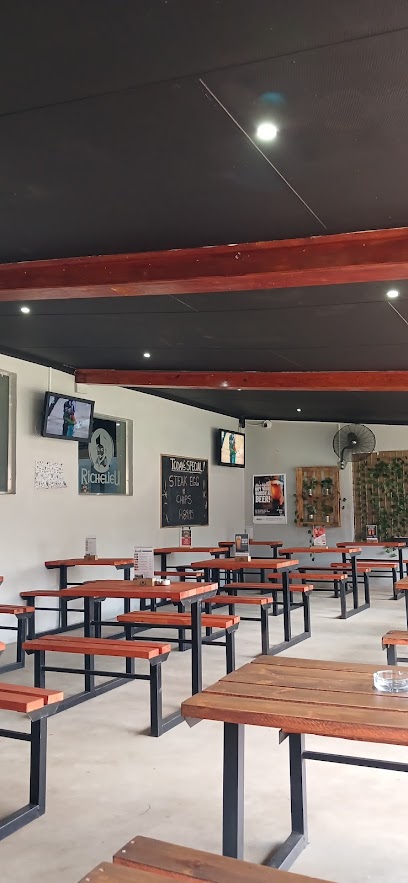 Adelaars Restaurant & Venue