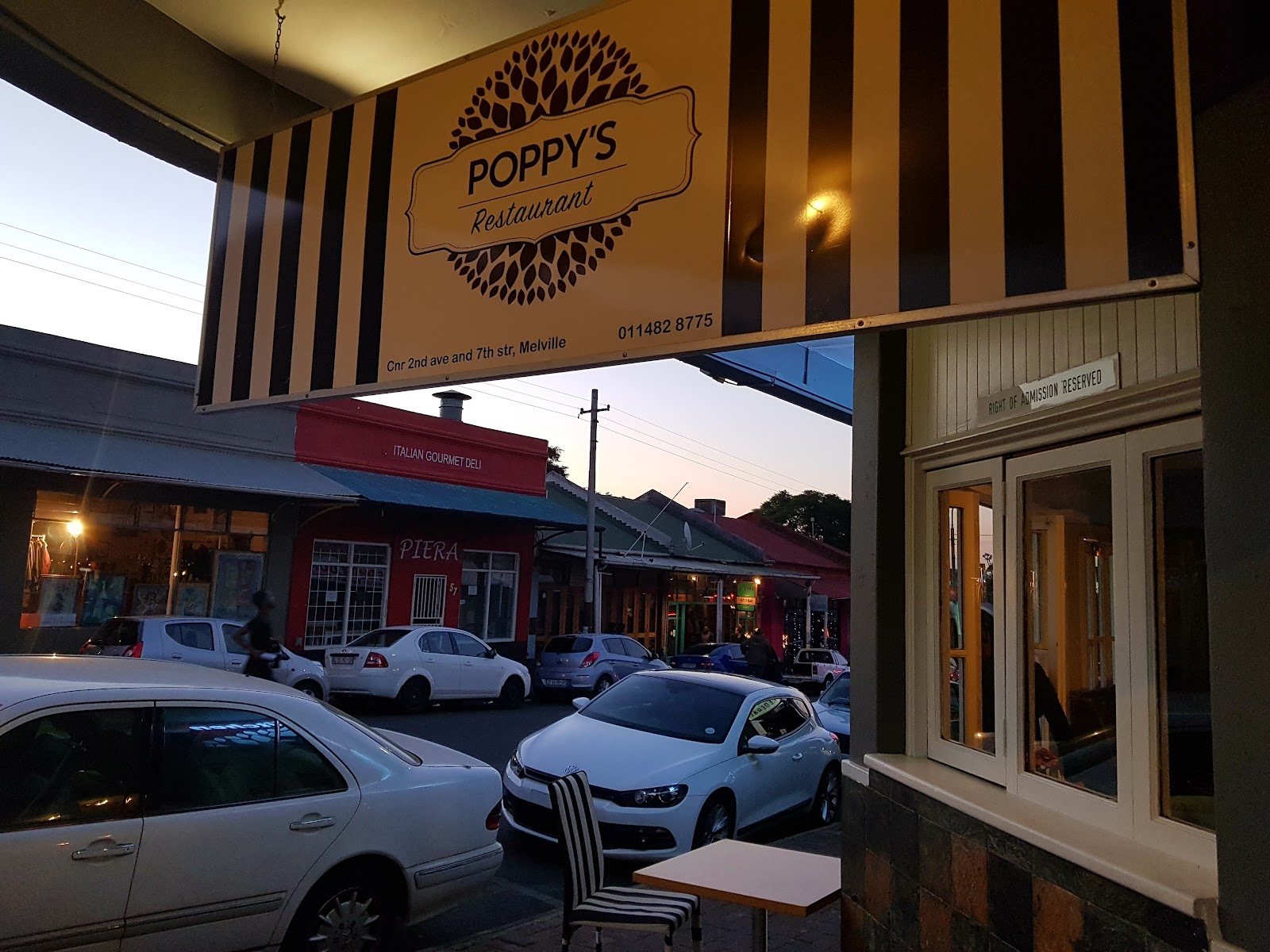 Poppy's Restaurant